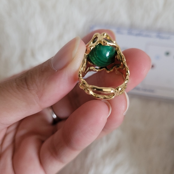 💐SOLD ❤️ K18 Japan gold ring with 8 natural stones💐 - Picture 5 of 12